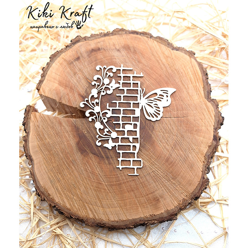 Фон с тухлички, пеперуда и флорален елемент от бирен картон – 2003